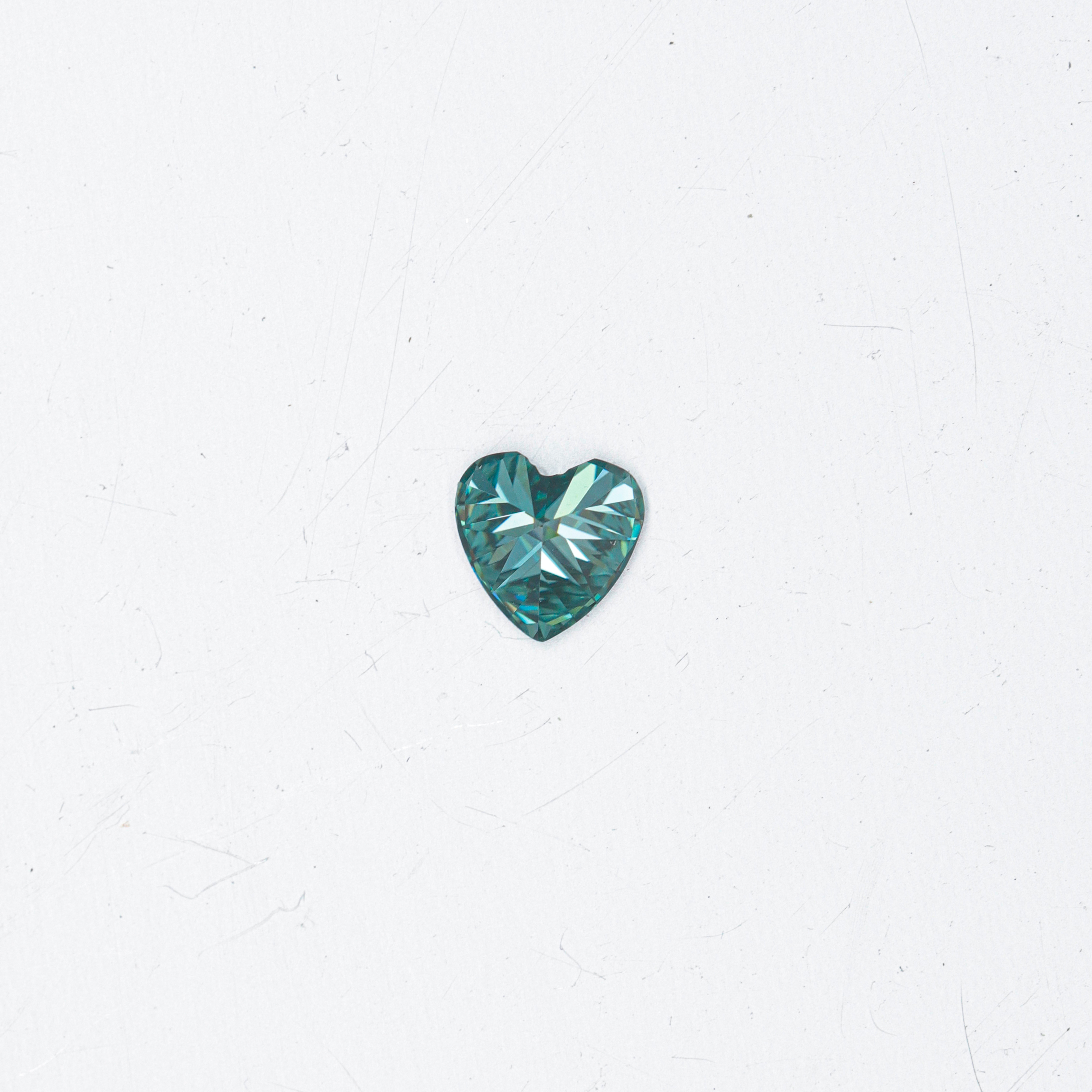 Высокое качество Green Heart Cut VVS Moissanite для изготовления ювелирных изделий