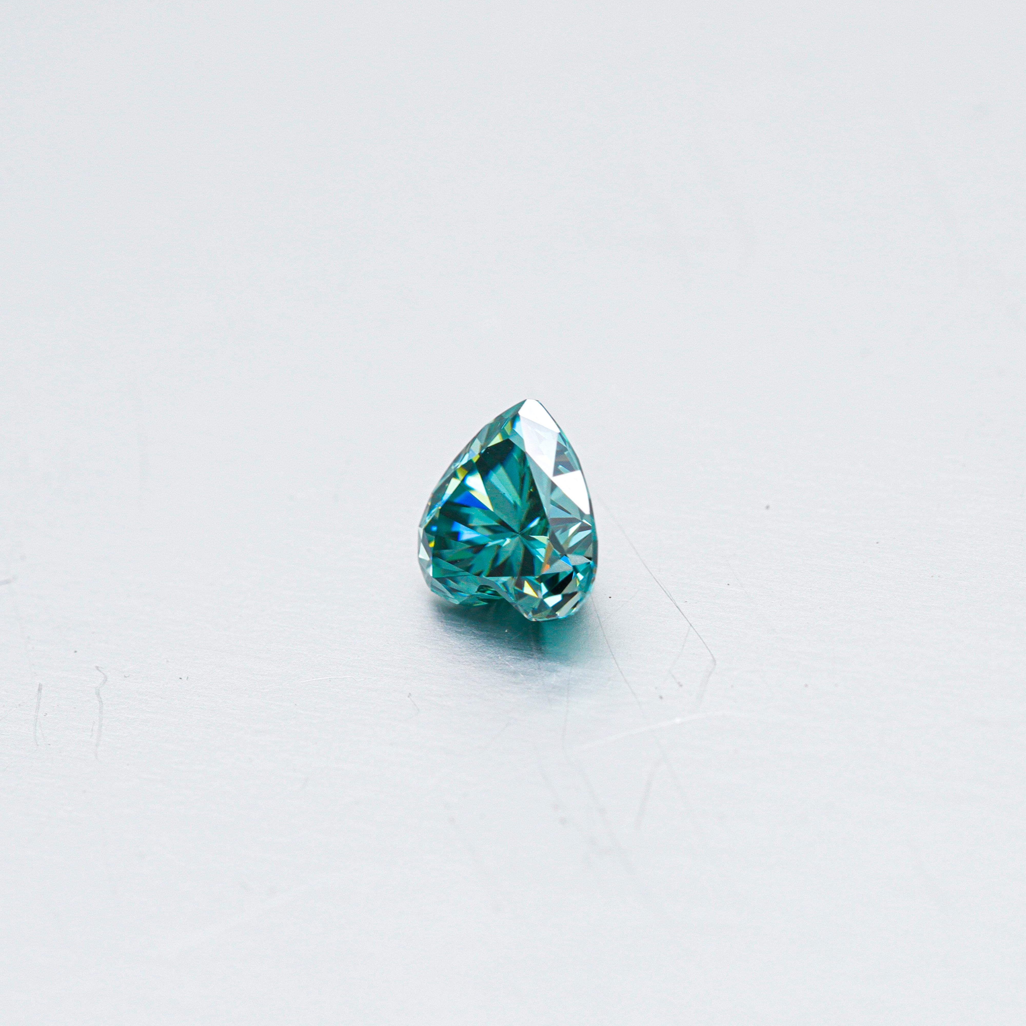 Высокое качество Green Heart Cut VVS Moissanite для изготовления ювелирных изделий